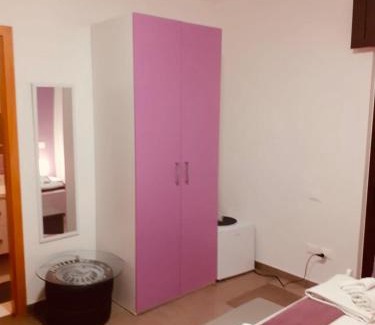 Offida Bed & Breakfast | Exceptional Stay at Pit Lane AFFITTACAMERE for Families