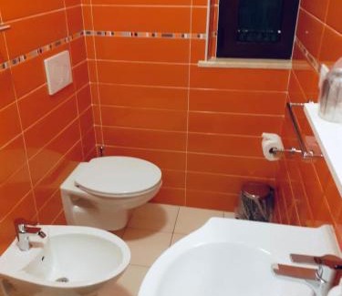 Offida Bed & Breakfast | Exceptional Stay at Pit Lane AFFITTACAMERE for Families