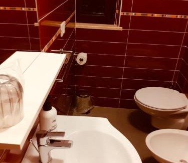 Offida Bed & Breakfast | Exceptional Stay at Pit Lane AFFITTACAMERE for Families