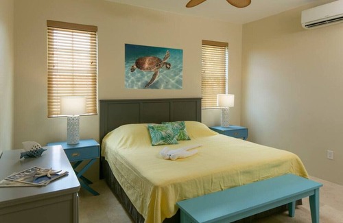 Estate Enighed Hotel | Indulge in the Oceanfront Pitaya 1 Suite at Seagrape Vista