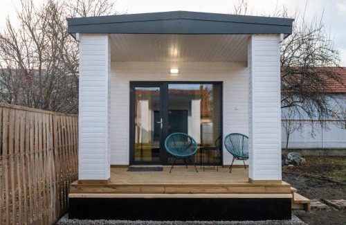 Targu Secuiesc House | Pet-Friendly Retreat: Tiny Village with 9.9/10 Guest Rating