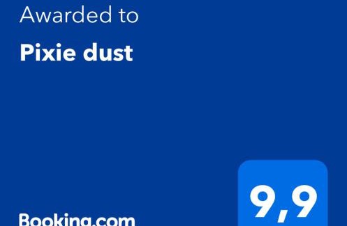 Pisak Apartment | Pixie Dust: Oceanfront Bliss & Guest Rated 9.9/10