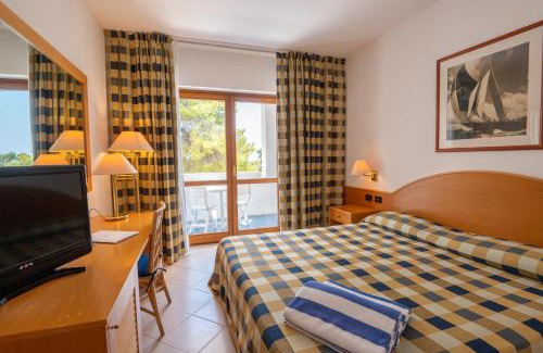 Scialara Hotel | Experience Pizzomunno Vieste Palace Hotel's Oceanfront Bliss