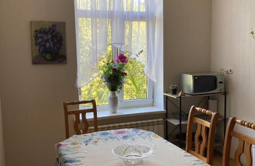 Maskavas Forstate Apartment | Cozy Apartment Near the City Center - Pet and Child Friendly