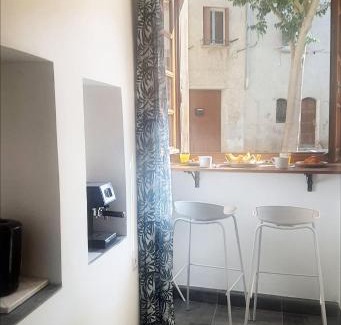 Serignan Apartment | Place DANTON SERIGNAN CENTRE