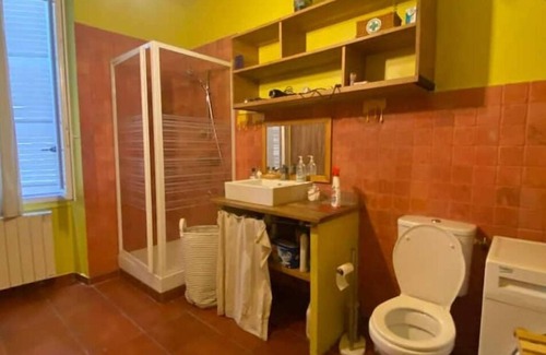 Notre-Dame du Mont Apartment | Discover Place Jean-Jaurès: Family-Friendly & Pet Welcoming