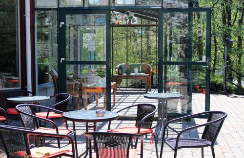 Centrala staden Apartment | Pet-Friendly Place Lund Studios with Breakfast & Hot Tub