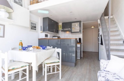 Port Grimaud Apartment | Experience Bliss at Place Spoerry with Oceanfront Views