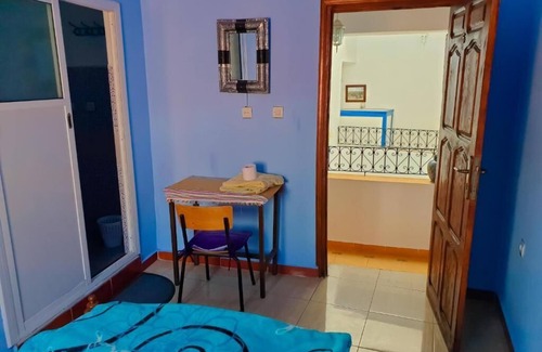 Chefchaouen House | Central Old Town Retreat: Family-Friendly & Welcoming