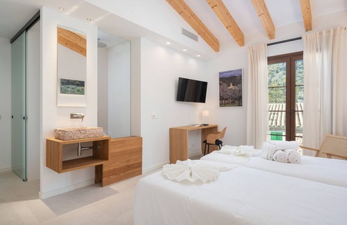 Selva Hotel | Discover Placeta Vella Turismo de Interior - Rated 10/10!
