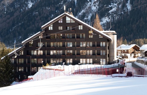 Santa Caterina Valfurva Apartment | Cozy Plagheira 1 Studio Apartment with Kitchen & Breakfast
