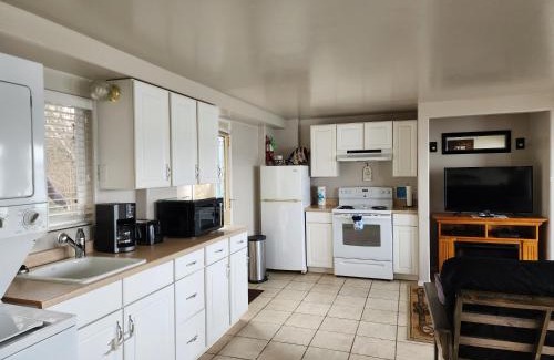 Coos Bay Hotel | Family-Friendly Stay at Plainview Motel with Great Ratings