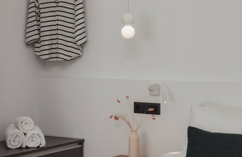 Pilalimata Hotel | Discover Plakakia Apartments with Breakfast & Family Amenities