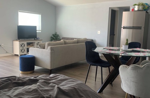 Terrace Heights House | Experience a Home-Like Stay with Spa and Hot Tub Amenities