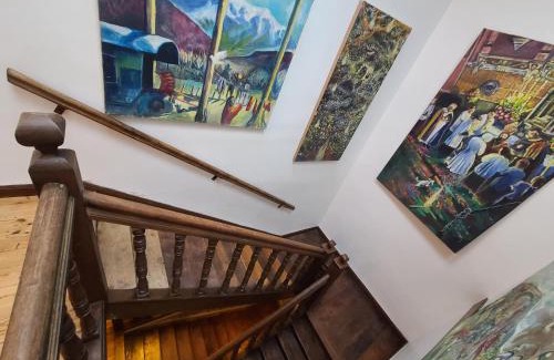 Saint-Jean-Pied-de-Port House | Perfect Getaway at Plan B: Rated 9/10 & Family Friendly