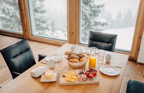 Schladming Apartment | Family-Friendly Planai Apartment with Dachstein Views