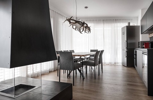 Schladming Apartment | Experience Comfort at Planai Penthouse Royal with Pool & Spa
