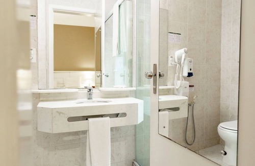 Centro Hotel | Top-Rated Planalto Select Hotel in Ponta Grossa Awaits You