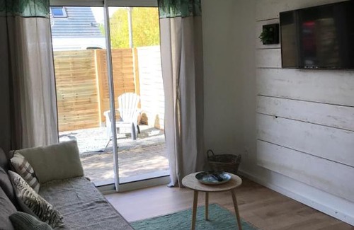 Abbeville House | Family-Friendly Stay at Planch'7 with Breakfast Included