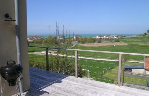 Hautot-sur-Mer House | Welcoming Getaway at Planches - Pet & Child Friendly Stay