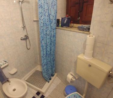 Bronte House | Guest Rated 10/10: Planet Rooms with Family-Friendly Amenities