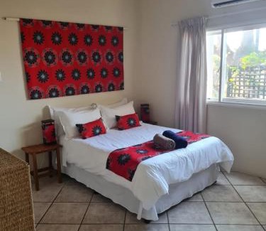 Lopes Bed & Breakfast | Relax at Planet Scuba Bed and Breakfast with Ocean Views