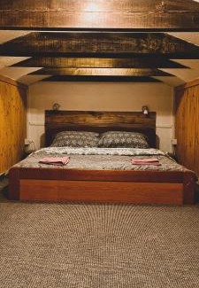 Sumece Ski Chalet | Discover Planinska kuća "Sedam Vlašića" with Oceanfront Views