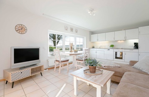 Nordstrand Apartment | Top-Rated Plank - Nordseehof Fuhlehörn with Ocean Views