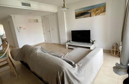 Caserio Los Tarquinos Apartment | Garden Retreat: Pet-Friendly Oasis Near Murcia and the Sea