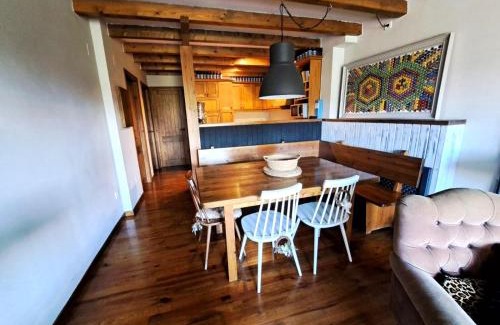 Olopte Apartment | Inviting Ground Floor Pool Retreat in Olopte for Families