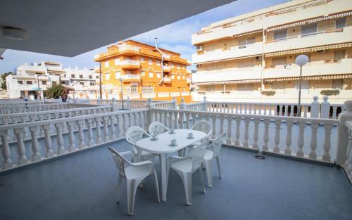 Alcossebre Apartment | Oceanfront Retreat at Playa Cargador - Guest Rated 9/10
