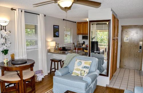 Wailua Apartment | Perfect Getaway at Plantation Hale H12 with Pool & Hot Tub