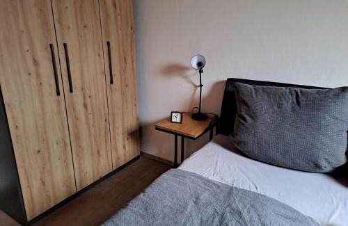 Schernfeld Apartment | Highly Rated Plapperer’s Fewo: Family & Pet Friendly Stay