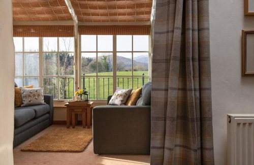 Eglwysbach House | Discover PLAS IWRWG GRANARY - Unique North Wales Barn Stay