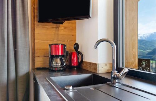 Lajen Apartment | Pet-Friendly Platiederhof Apt Tschöfas - Guest Rated 10/10
