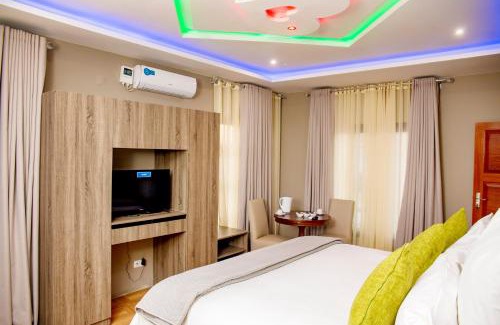 Matola Hotel | Discover Platinum Lodge Matola: Family-Friendly Retreat