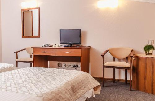 Kozyn Hotel | Discover Platium Spa & Resort: Family-Friendly Beach Escape