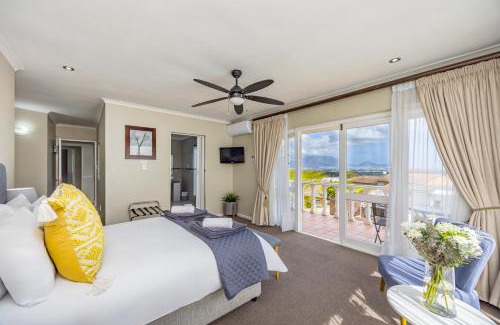 Plattekloof House | Top-Rated Plattekloof Premium Lodge with Breakfast & Kitchen