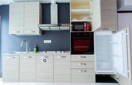 Castelldefels Apartment | Relaxing Apartment Just 3 Minutes from Playa in Castelldefels