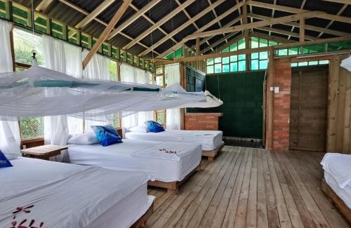 Bahia Solano Cabin | Relax at Playa Alegre: Oceanfront Escape with Hot Tub