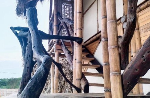 Nevamar Cabin | Playa Cataro Boutique Ecolodge: Ocean View Getaway