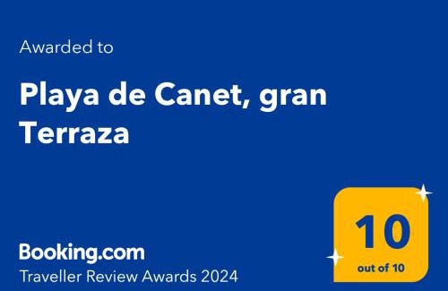 Canet de Berenguer Apartment | Experience Playa de Canet with Grand Terrace & Pool