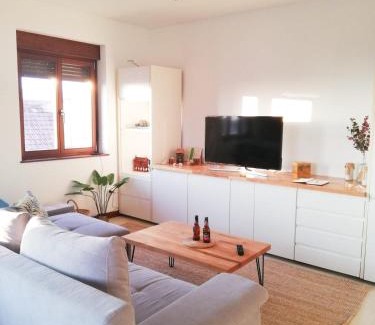 Lira Apartment | Oceanfront Escape at Playa de Carnota - SondeLira Awaits