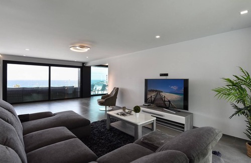 Telde Villa | Playa del Hombre MC by VillaGranCanaria