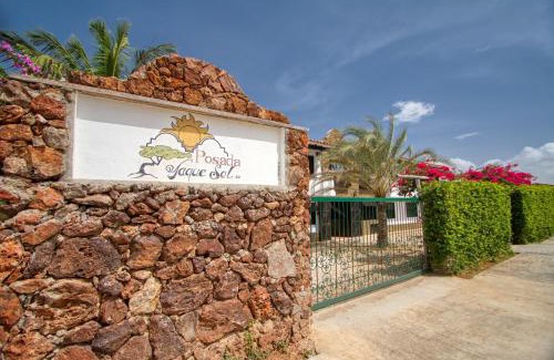 Margarita Island Hotel | Welcoming Posada Yaque Sol: Family-Friendly Retreat