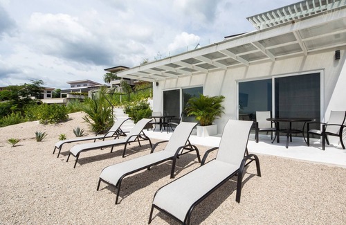 Brasilito Apartment | Experience Ocean Views at Playa Flamingo's Cozy Studio