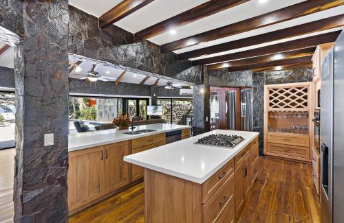 Potrero House | Beachfront Villa with Private Pool at Casa Bella Catalina