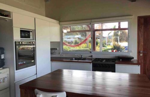 Partido de Tigre House | Discover Playa Tapitos: Pet-Friendly with Ocean Views