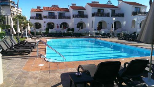 Playa del Ingles Hotel | Inviting Playamar Bungalows with Oceanfront Pool Access