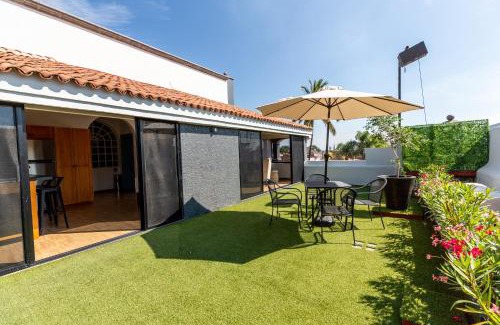 Lourdes Hotel | Relax at Plaza Chapala Hotel with Hot Tub & Family Amenities